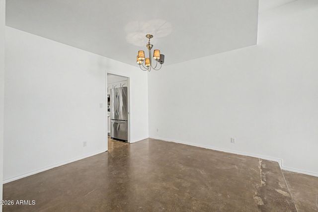 6640 N CHATELAINE Place, Phoenix, AZ 85014