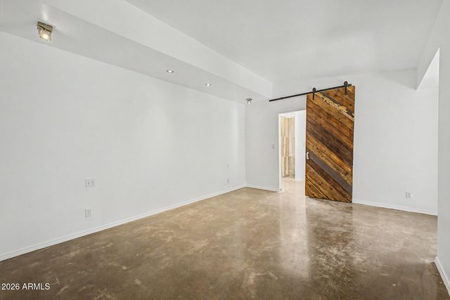 6640 N CHATELAINE Place, Phoenix, AZ 85014