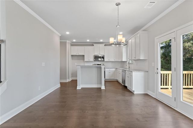 520 Paces Drive, Lithia Springs, GA 30122