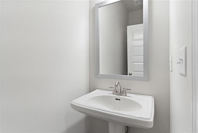 520 Paces Drive, Lithia Springs, GA 30122