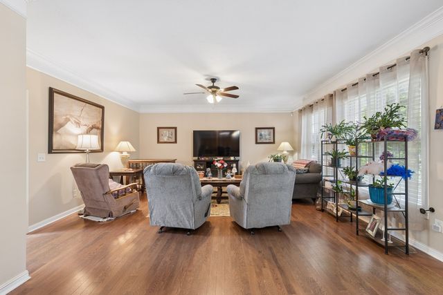 145 N Wynridge Way, Goodlettsville, TN 37072