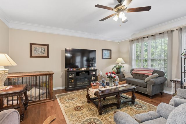 145 N Wynridge Way, Goodlettsville, TN 37072