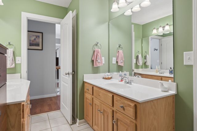 145 N Wynridge Way, Goodlettsville, TN 37072