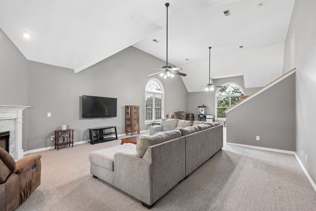 145 N Wynridge Way, Goodlettsville, TN 37072