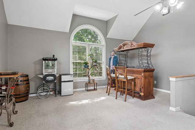 145 N Wynridge Way, Goodlettsville, TN 37072
