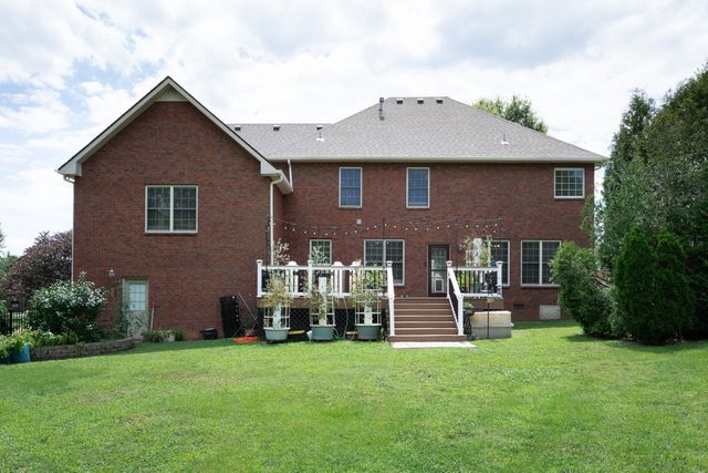 145 N Wynridge Way, Goodlettsville, TN 37072