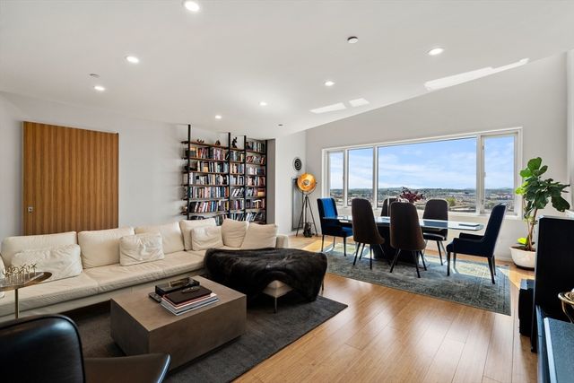 141 Dorchester Ave 910, Boston, MA 02127