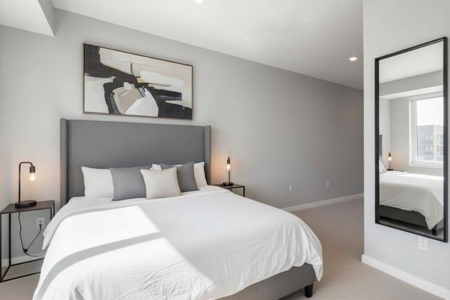 141 Dorchester Ave 910, Boston, MA 02127