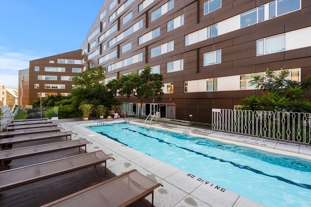 141 Dorchester Ave 910, Boston, MA 02127