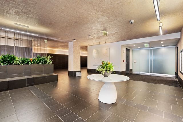 141 Dorchester Ave 910, Boston, MA 02127