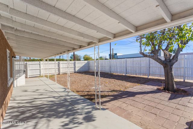 4029 E Fort Lowell Road, Tucson, AZ 85712