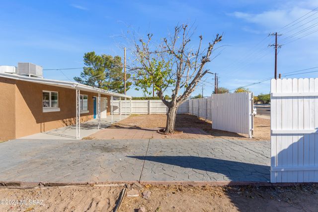 4029 E Fort Lowell Road, Tucson, AZ 85712