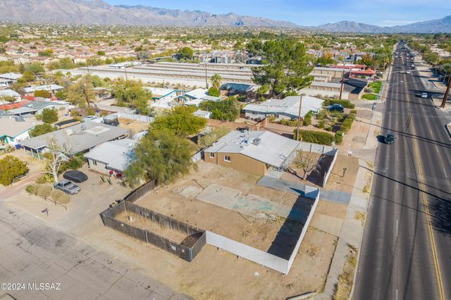 4029 E Fort Lowell Road, Tucson, AZ 85712