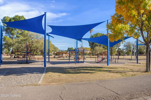 4029 E Fort Lowell Road, Tucson, AZ 85712