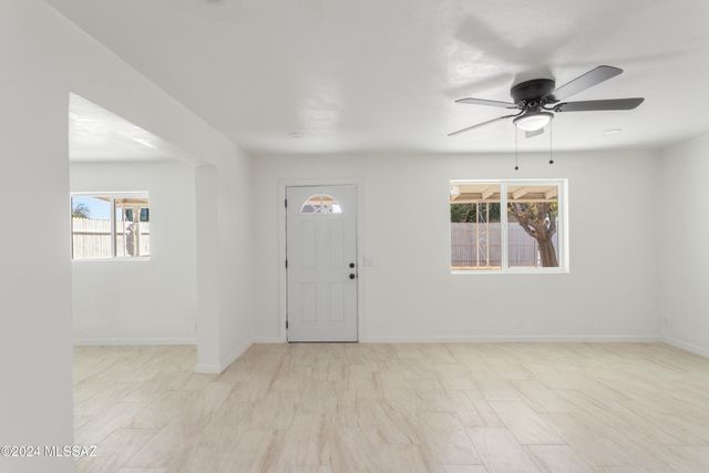 4029 E Fort Lowell Road, Tucson, AZ 85712