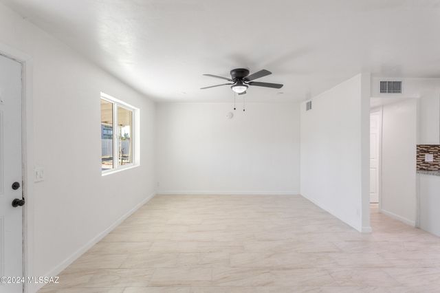 4029 E Fort Lowell Road, Tucson, AZ 85712