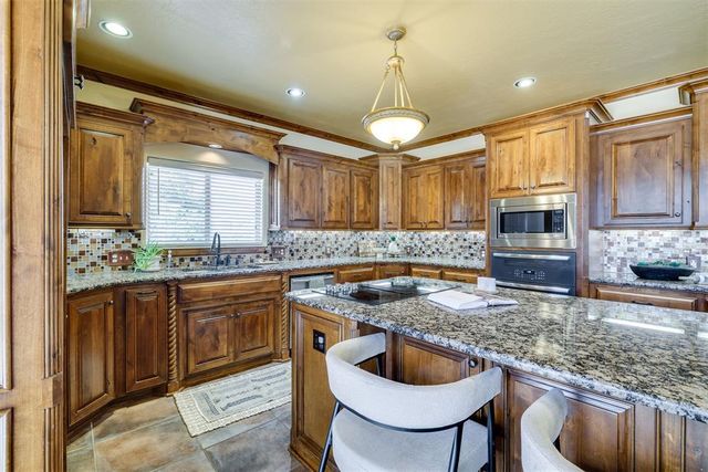 539 Buttermilk Cloud Ridge, Choctaw, OK 73020