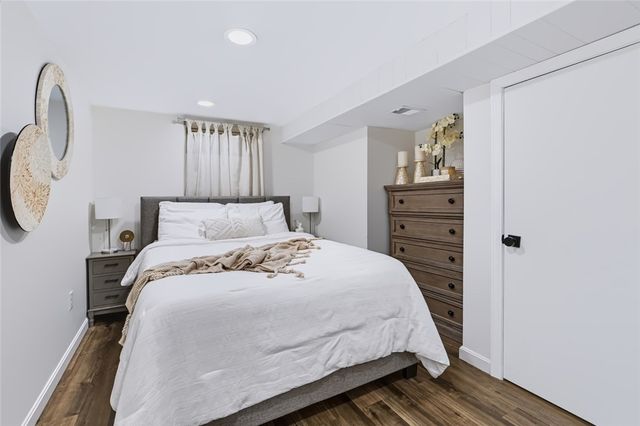 27 Kalmer Road, Warwick, RI 02886