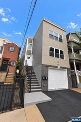 478 S 16th Street, Newark, NJ 07103