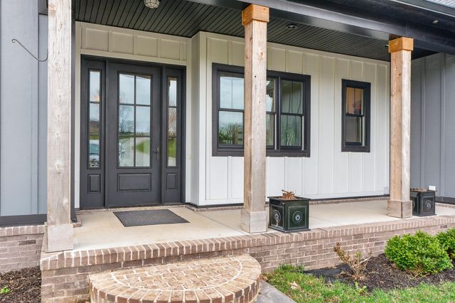 1390 Groggins Ferry Road, Nicholasville, KY 40356