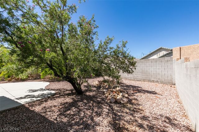 10925 Fog Hollow Court, Las Vegas, NV 89135