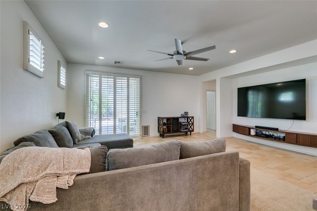 10925 Fog Hollow Court, Las Vegas, NV 89135