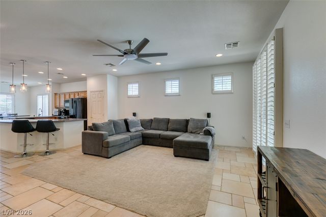 10925 Fog Hollow Court, Las Vegas, NV 89135