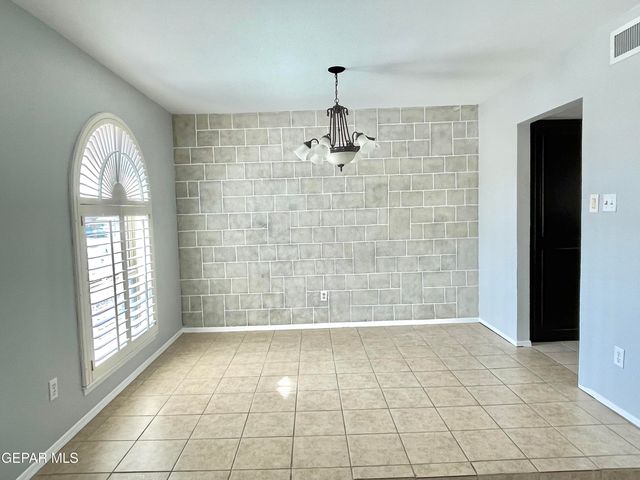 11417 REX BAXTER Drive, El Paso, TX 79936