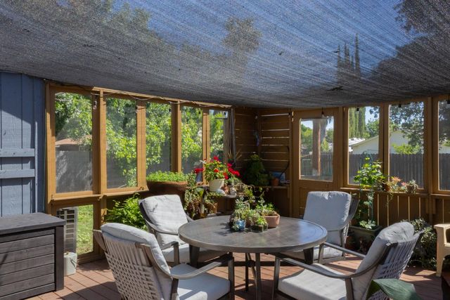 2747 Maple St, Sutter, CA 95982