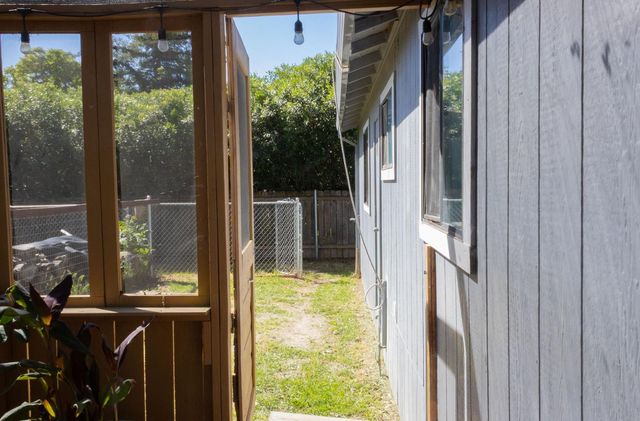 2747 Maple St, Sutter, CA 95982