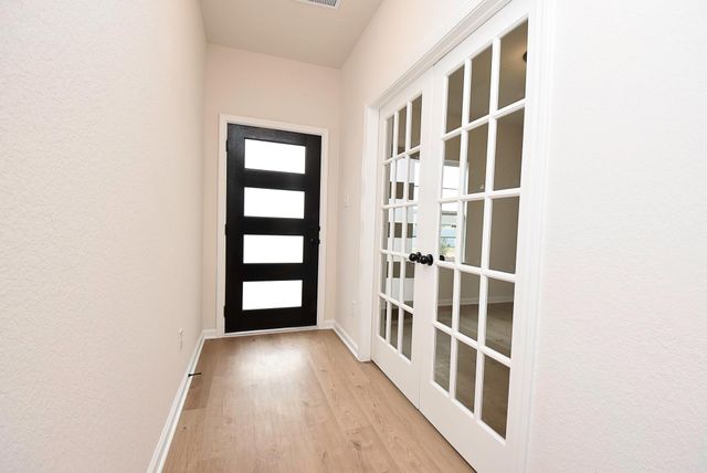 32324 Bluetipped Dancer Court Court, Fulshear, TX 77441