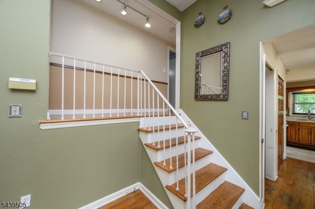 2239 Newark Ave, Scotch Plains Twp., NJ 07076