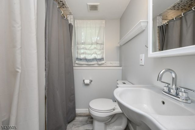 2239 Newark Ave, Scotch Plains Twp., NJ 07076