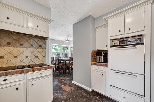 7714 Bideford Lane, Houston, TX 77070