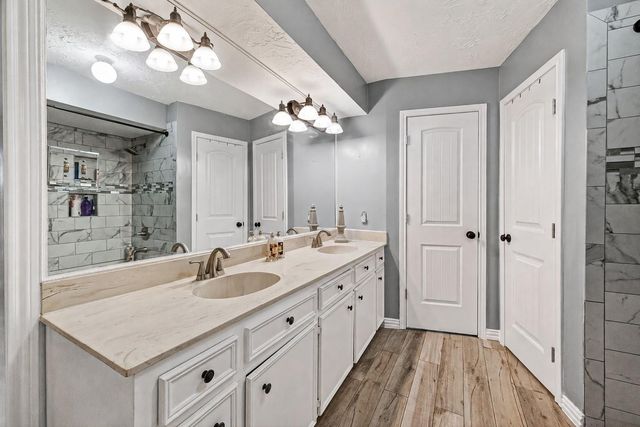 7714 Bideford Lane, Houston, TX 77070