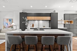 6 Dartmouth Place, Boston, MA 02116