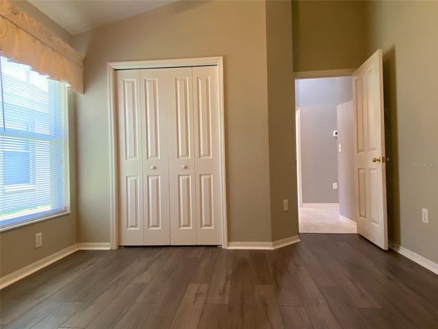 10542 SAN TRAVASO DRIVE, Tampa, FL 33647