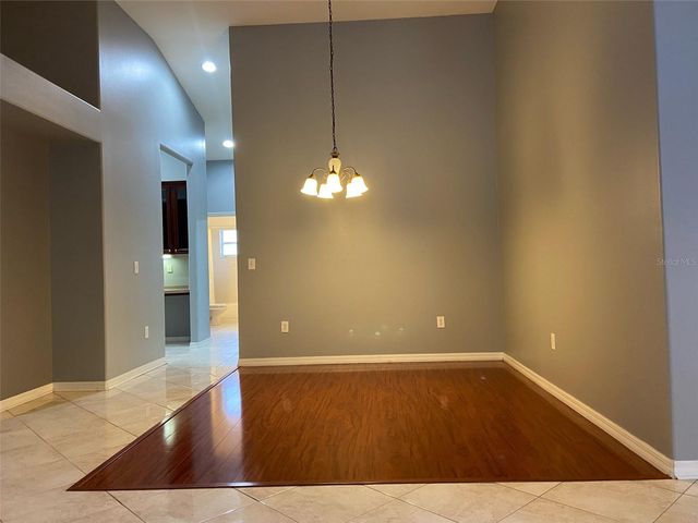 10542 SAN TRAVASO DRIVE, Tampa, FL 33647