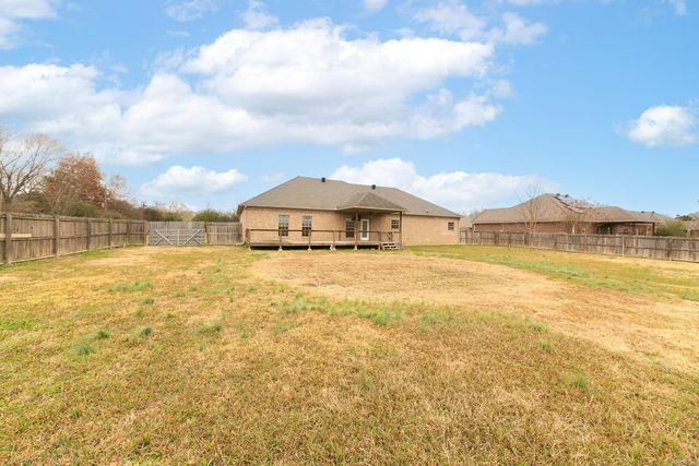 63 Vilsonia Way, Vilonia, AR 72173