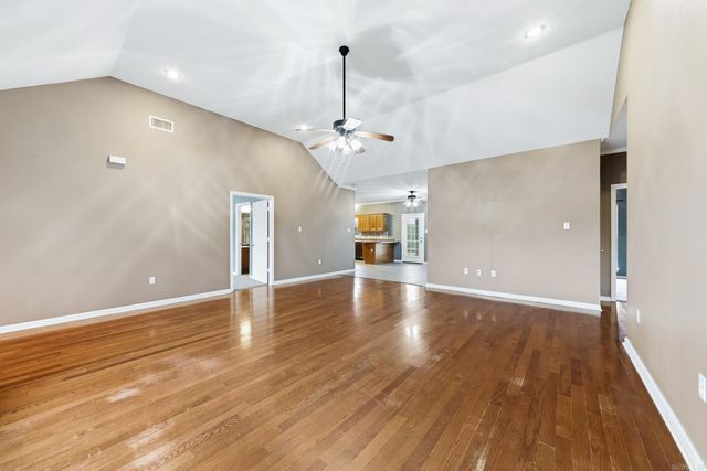 63 Vilsonia Way, Vilonia, AR 72173