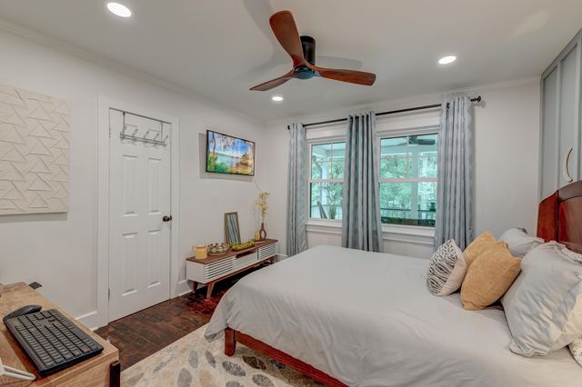 128 Paul Drive, Summerville, SC 29483