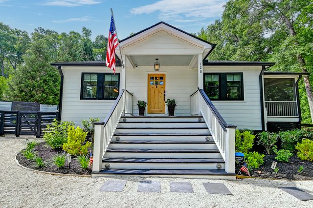 128 Paul Drive, Summerville, SC 29483