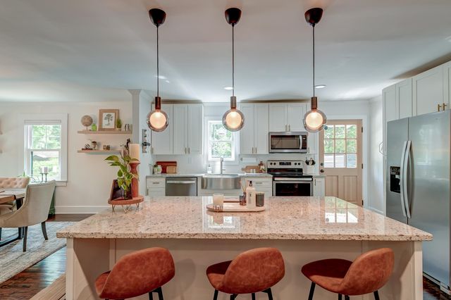 128 Paul Drive, Summerville, SC 29483