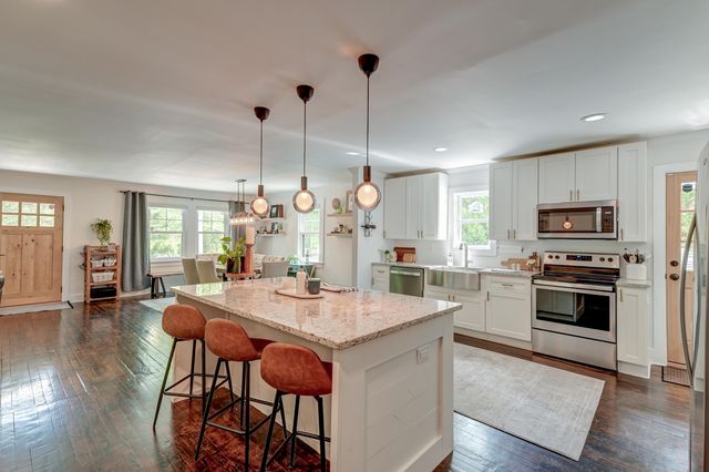 128 Paul Drive, Summerville, SC 29483