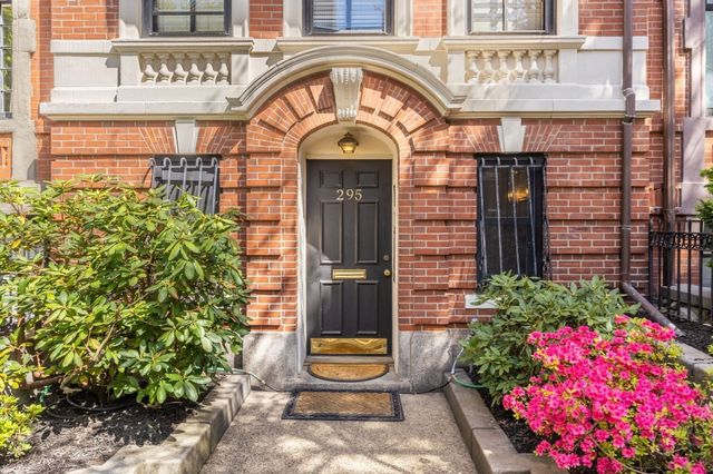 295 Marlborough St 3, Boston, MA 02116