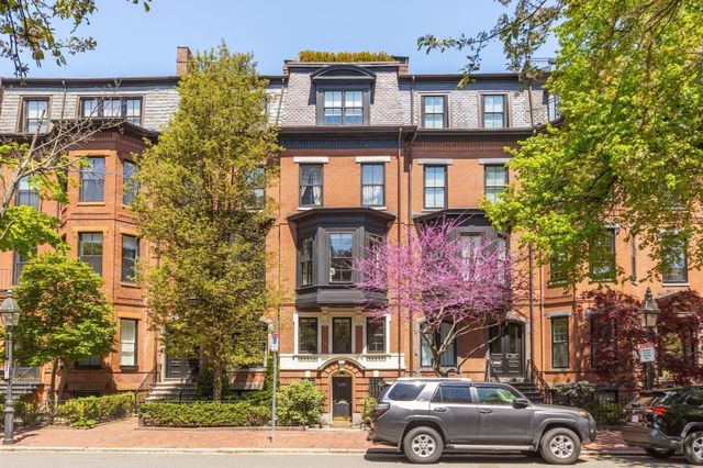 295 Marlborough St 3, Boston, MA 02116