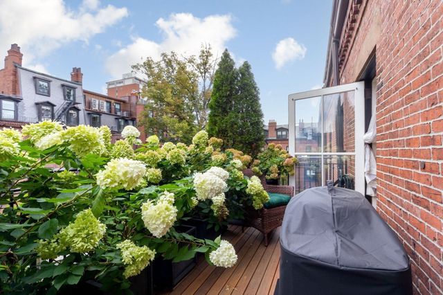 295 Marlborough St 3, Boston, MA 02116