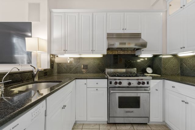 295 Marlborough St 3, Boston, MA 02116