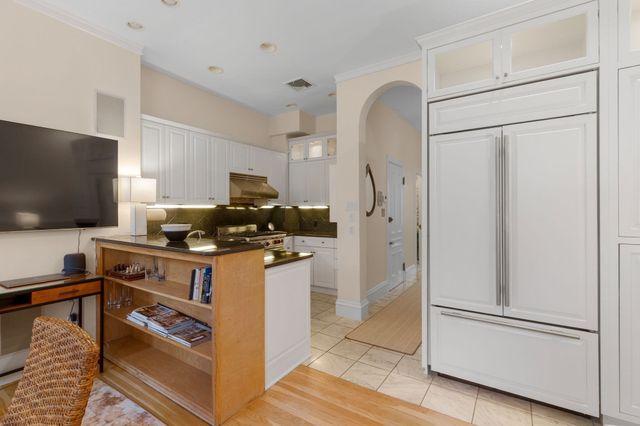 295 Marlborough St 3, Boston, MA 02116