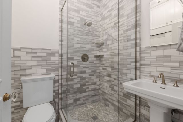 295 Marlborough St 3, Boston, MA 02116